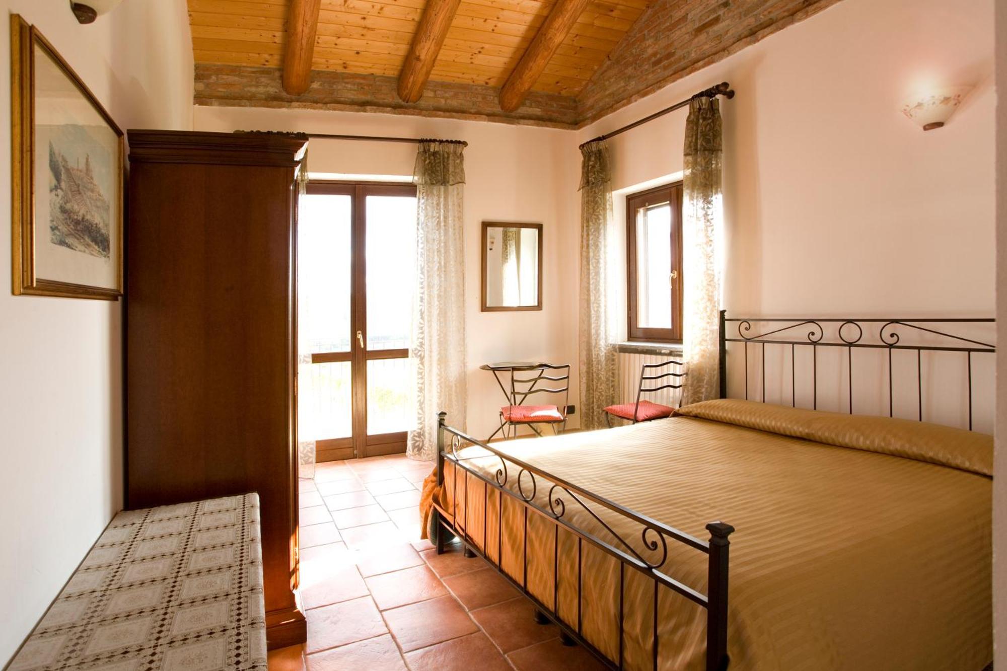 Agriturismo Antichi Poderi Gallina Neive Exterior foto